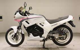 HONDA VT250FG 2005 MC15