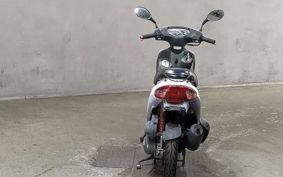 SYM XPRO 100 ..