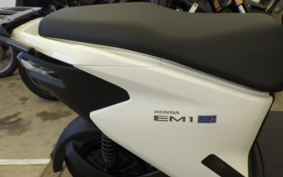 HONDA EM1 e: EF16