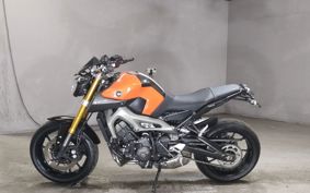 YAMAHA MT-09 RN34J