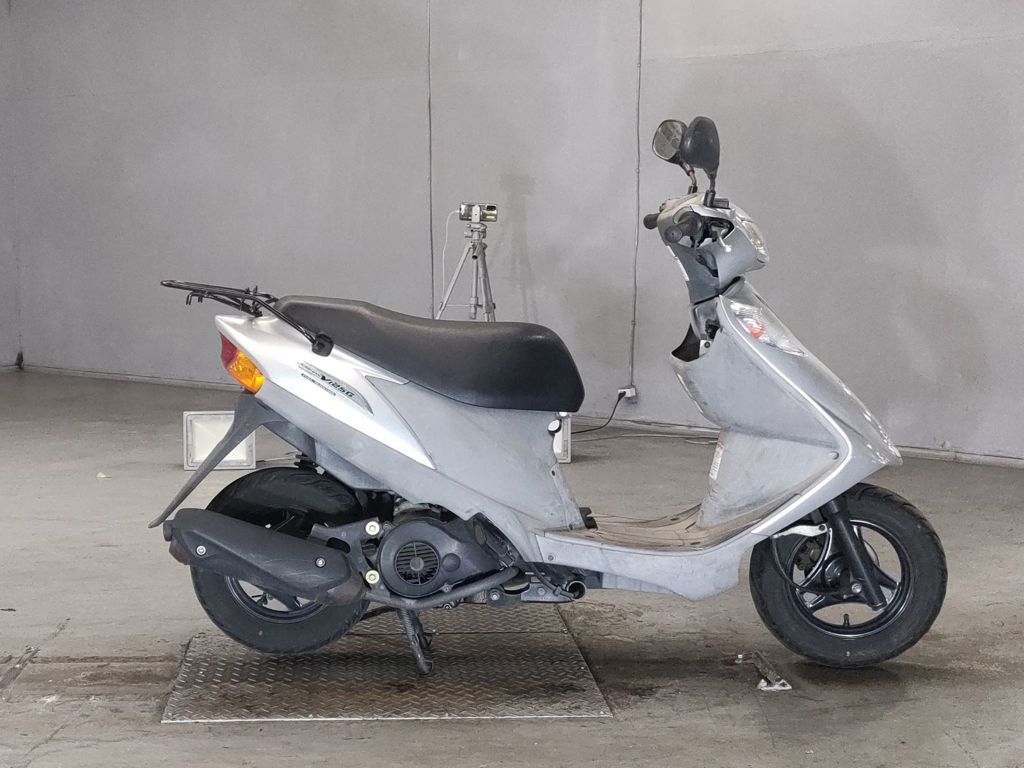 Фото Suzuki ADDRESS V125 с японского аукциона