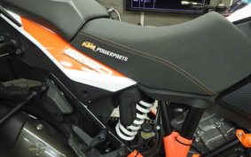 KTM 1290 SUPER ADVENTURE S 2019