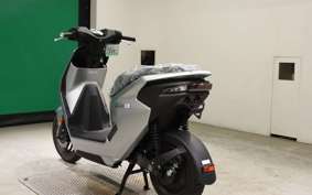 HONDA EM1 e: 2025 EF16