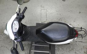 SUZUKI ﾚｯﾂ CA4AA