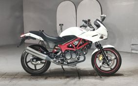 HONDA VTR 250 F MC33