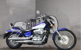 HONDA SHADOW 400 CUSTOM 2010 NC45