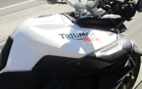 TRIUMPH TIGER 800 2012 TRE15B