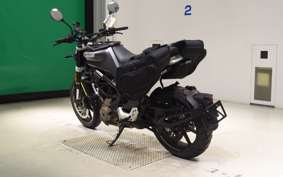 HUSQVARNA SVARTPILEN 250
