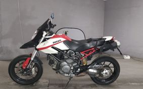 DUCATI DUCATI  HYPERMOTARD 796 B101AA