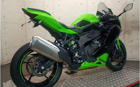 KAWASAKI NINJA ZX-4RR KRT ED 2023 ZX400P