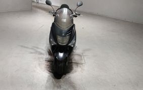 YAMAHA MAJESTY 125 SE27