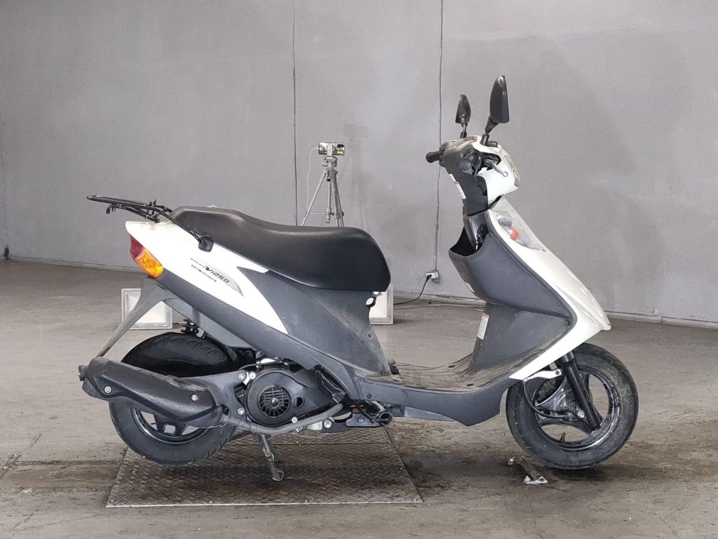 Фото Suzuki ADDRESS V125 с японского аукциона