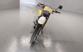 SUZUKI DR250R SJ45A