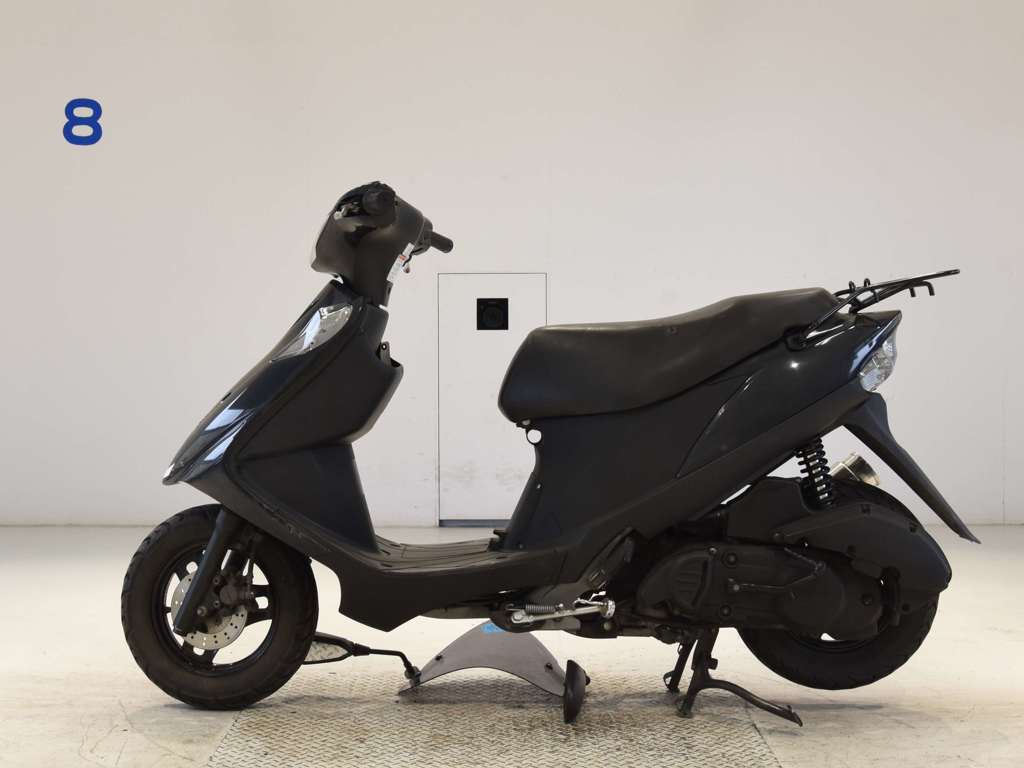 Фото Suzuki ADDRESS V125 с японского аукциона
