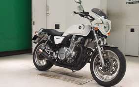 HONDA CB1100 EX 2015 SC65