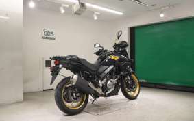 SUZUKI Vｽﾄﾛｰﾑ650XTA 2021 C733A