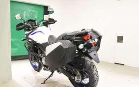 SUZUKI Vｽﾄﾛｰﾑ650XTA 2019 C733A