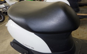 SUZUKI ﾚｯﾂ CA4AA