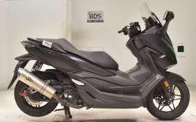 HONDA FORZA 250 MF13