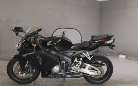 HONDA CBR600RR 2005 PC37