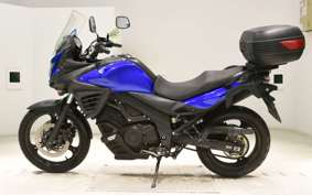 SUZUKI Vｽﾄﾛｰﾑ650A 2013 VP56A