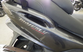 YAMAHA MAJESTY 125 FI