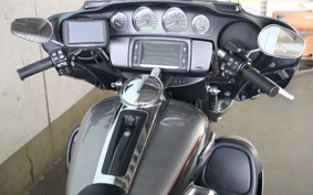 HARLEY FLHTCU 2021 MAD