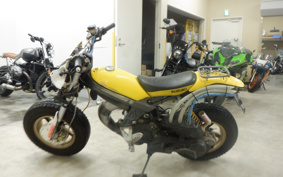 SUZUKI STREET MAGIC CF12A