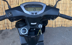 SUZUKI SU WISH  DV12B
