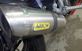 TRIUMPH SPEED TRIPLE 2011