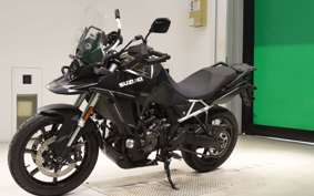 SUZUKI Vｽﾄﾛｰﾑ800 2024 EM1BA
