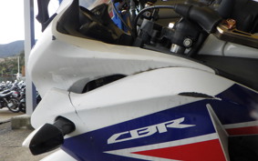 HONDA CBR125R JC50