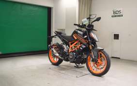 KTM 125 DUKE 2025