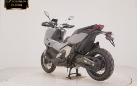 HONDA X-ADV 750 2026 RH21