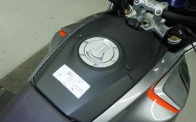MOTO GUZZI V100 MANDELLO S 2023