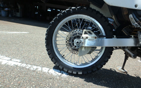 SUZUKI DJEBEL250XC SJ45A