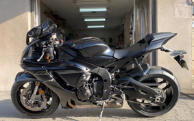 YAMAHA YZF-R1 2025 RN65J