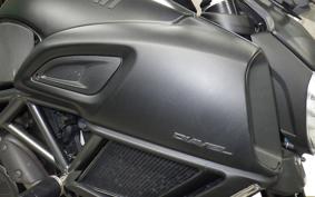 DUCATI DIAVEL DARK 2015