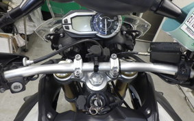 TRIUMPH TIGER 800 2012