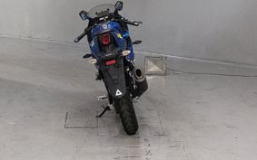 SUZUKI GSX-R125 DL33B