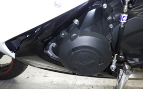 TRIUMPH DAYTONA 675 R 2015