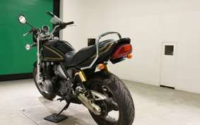 KAWASAKI ZEPHYR 400 KAI 2000 ZR400C