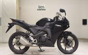 HONDA CBR125R JC50
