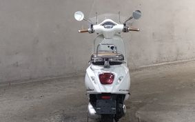 VESPA PRIMA BEIGE RA150 M82414