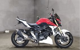 SUZUKI GSR750 GR7NA