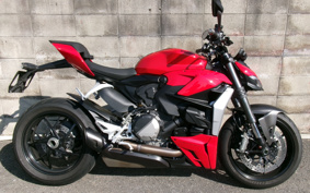 DUCATI  DUCATI  STREET  FIGHTER V2 2023 3F00