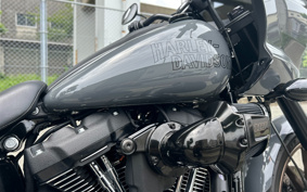 HARLEY FXLRST 2022 YXZ