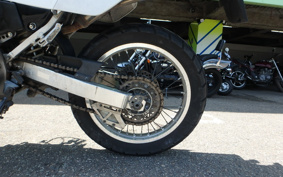 SUZUKI DJEBEL250XC SJ45A