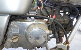 HONDA MAGNA 50 2015 AC13