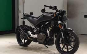 HUSQVARNA SVARTPILEN 250 2020